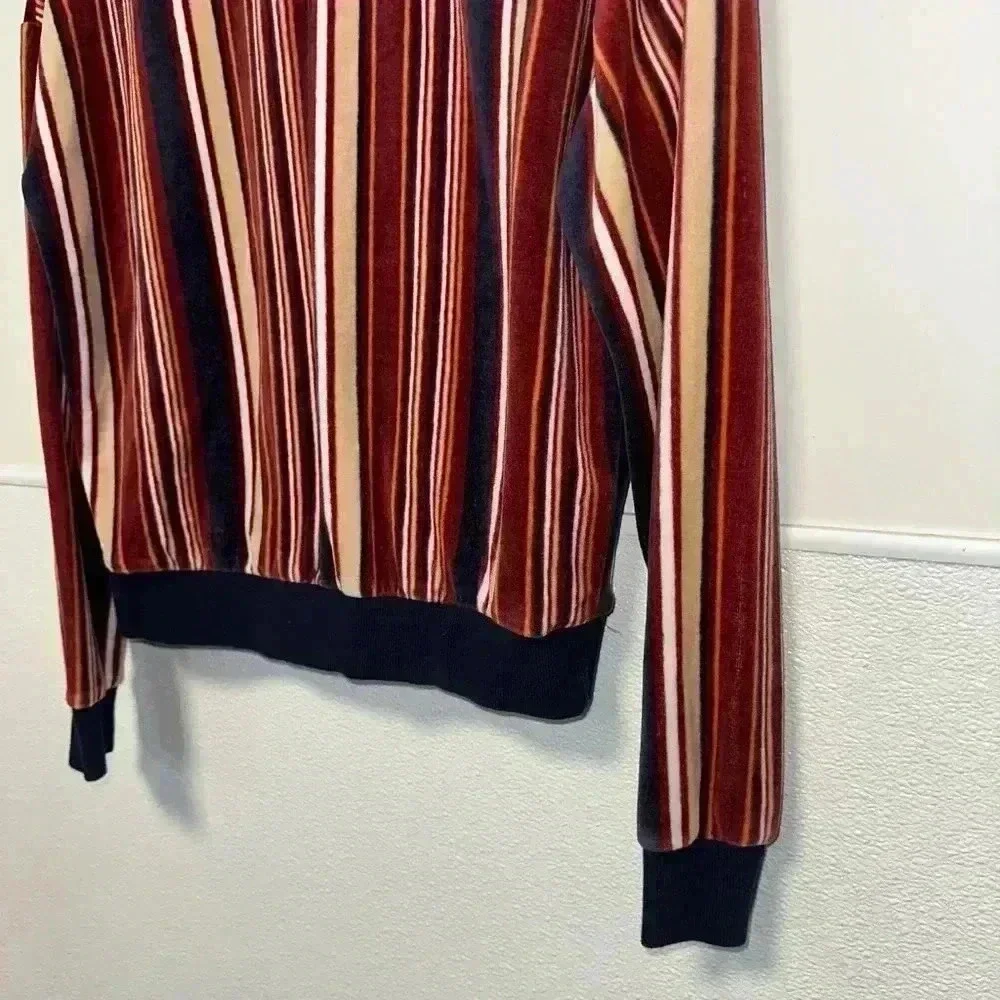 Women's Forever 21 Red & Blue Striped Velvet Sweater Size M - Picture 7 of 10